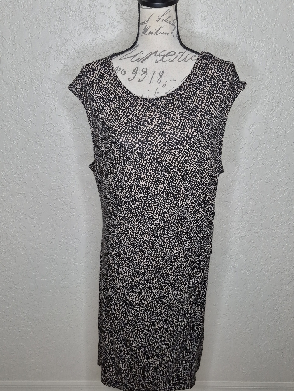 Dana Buchman Geometric Print Dress Size‎ XL
